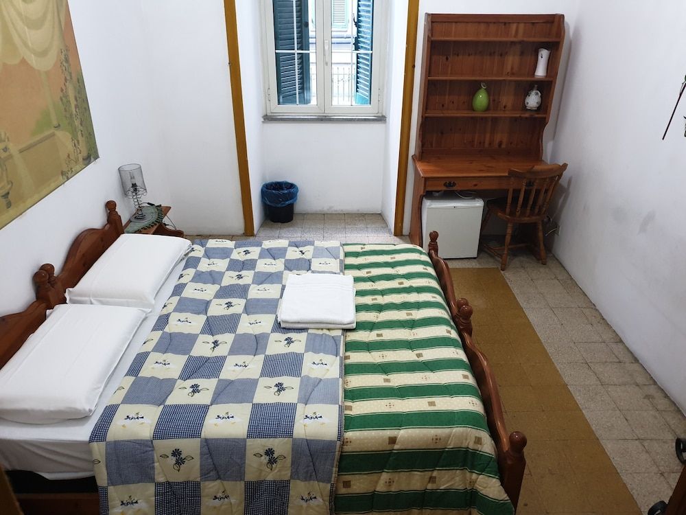 Sunshine Hostel