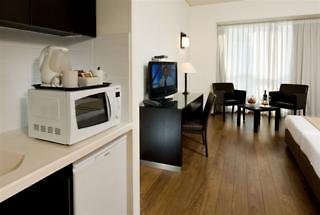 Vital Hotel Tel Aviv