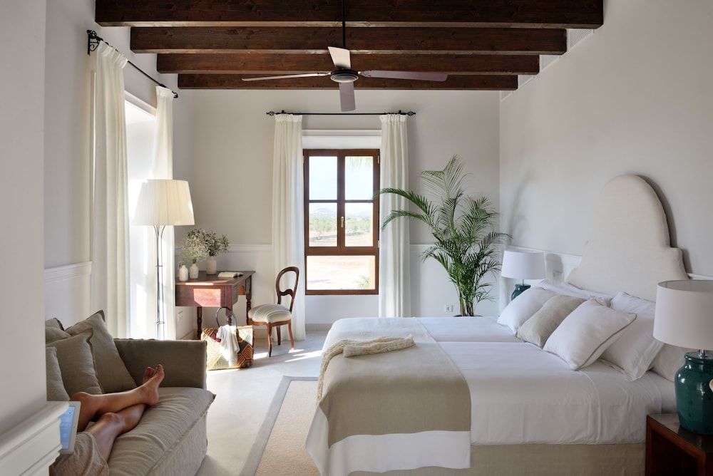 Cal Reiet Holistic Retreat