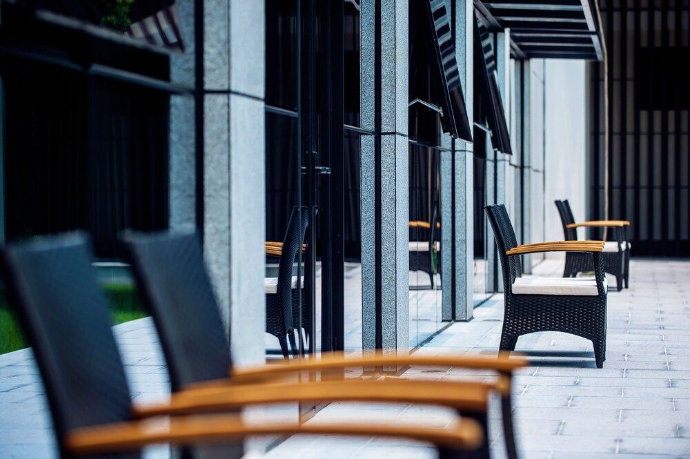 Preess Resort and Hotel