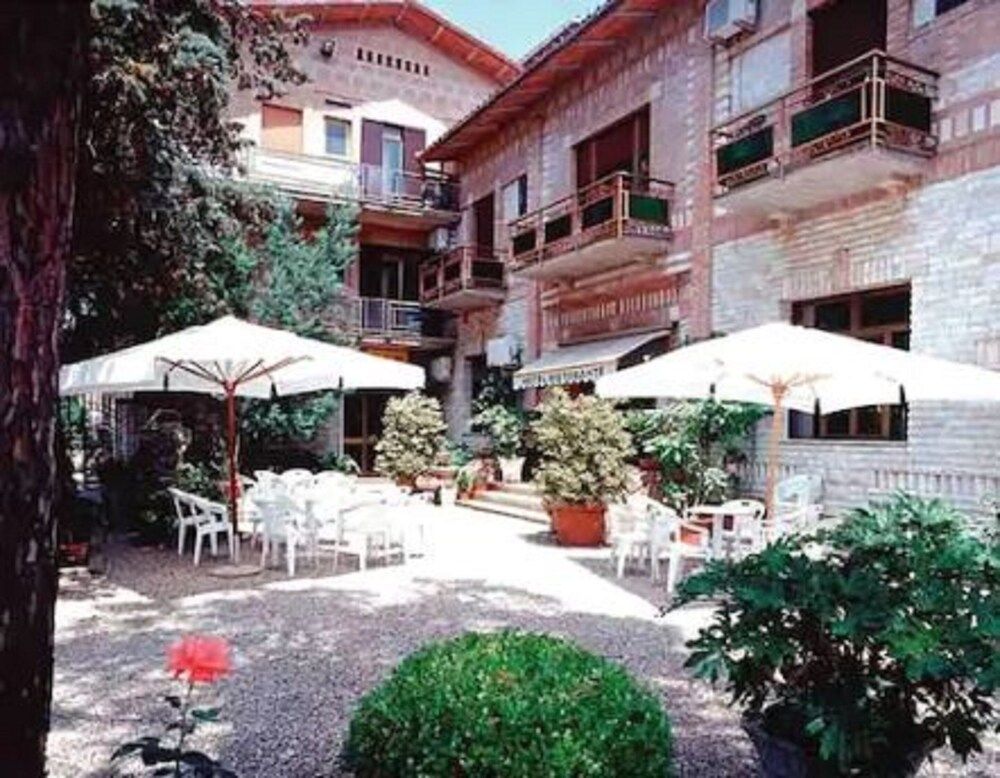 Easy Siena