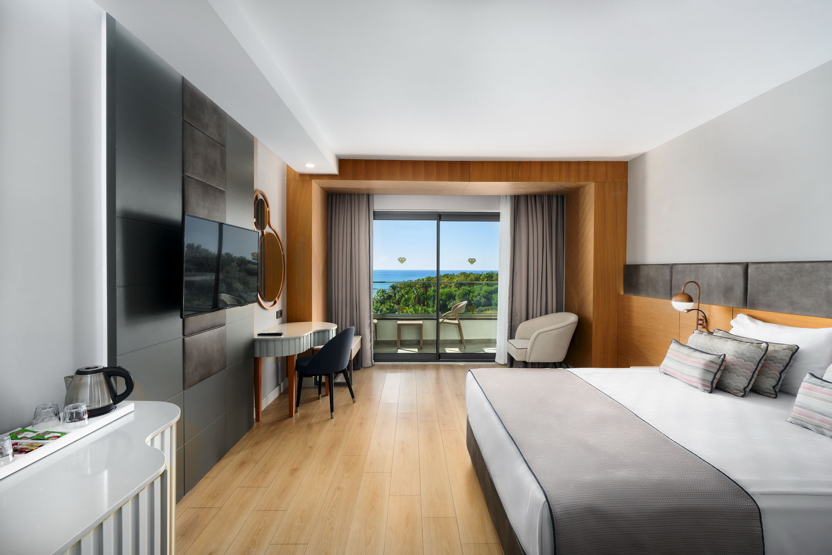 Diamond De Luxe Hotel & Spa