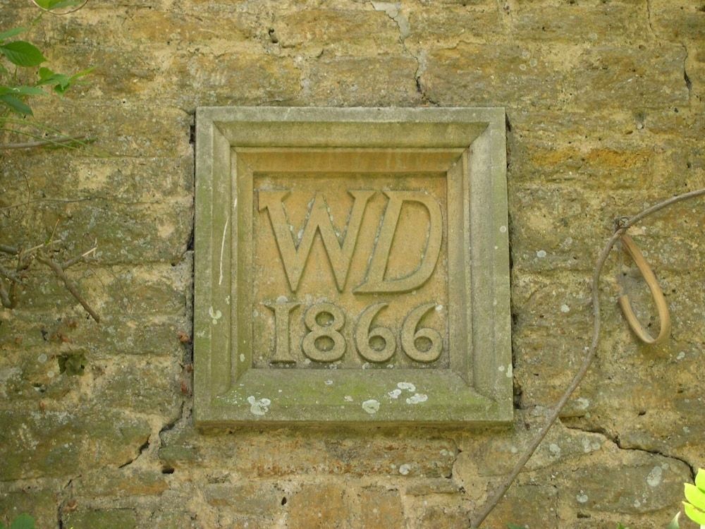 Lullington House