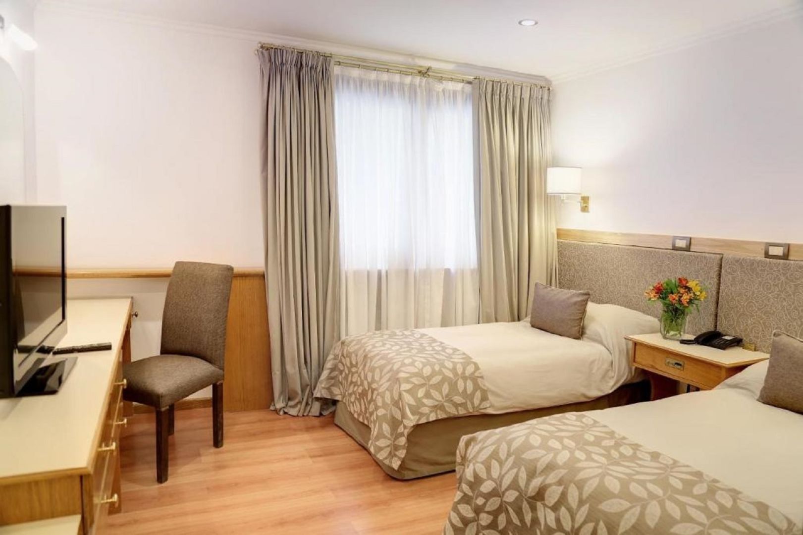 Hotel 3 Reyes
