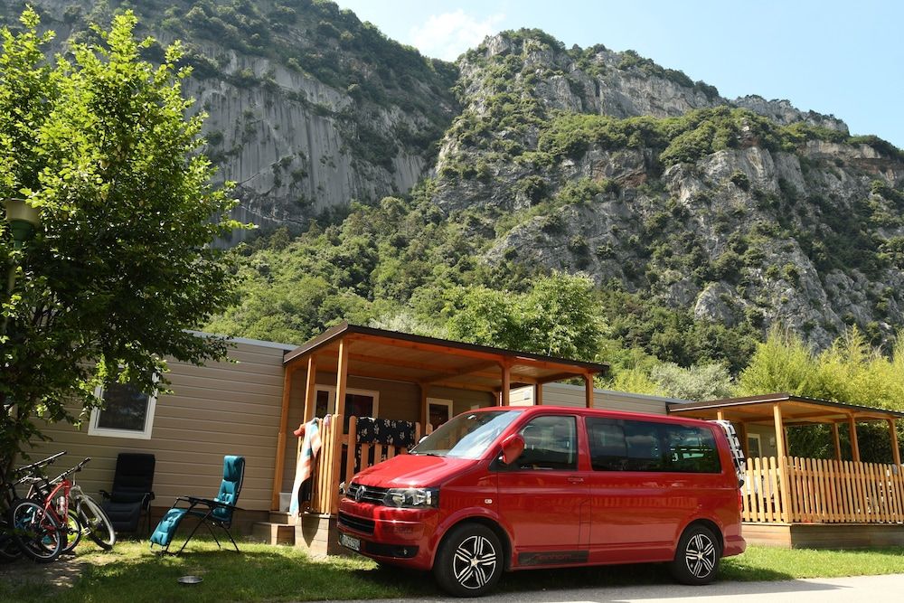 Camping Zoo