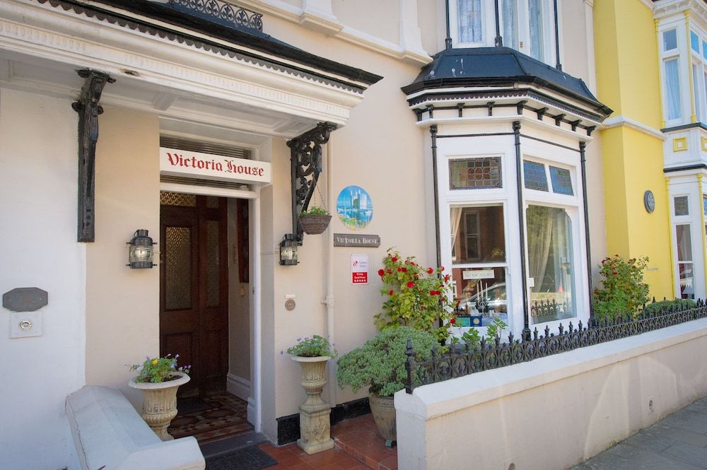 The Victoria House B&B