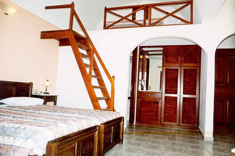 Nikolas Hotel & Spa