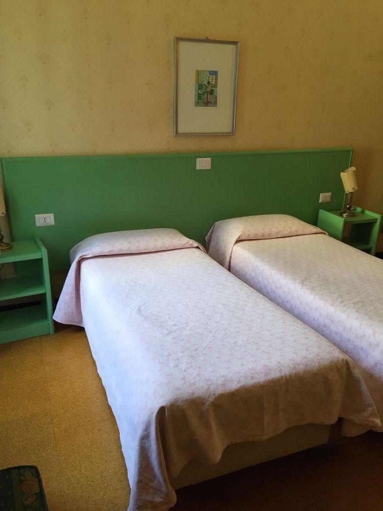 Lam Guest House