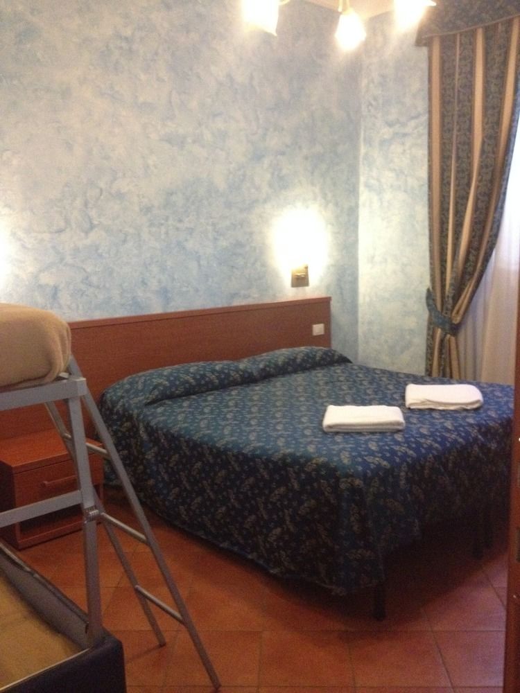 Lam Guest House
