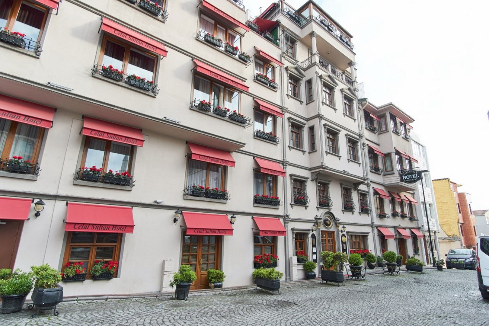 Celal Sultan Hotel