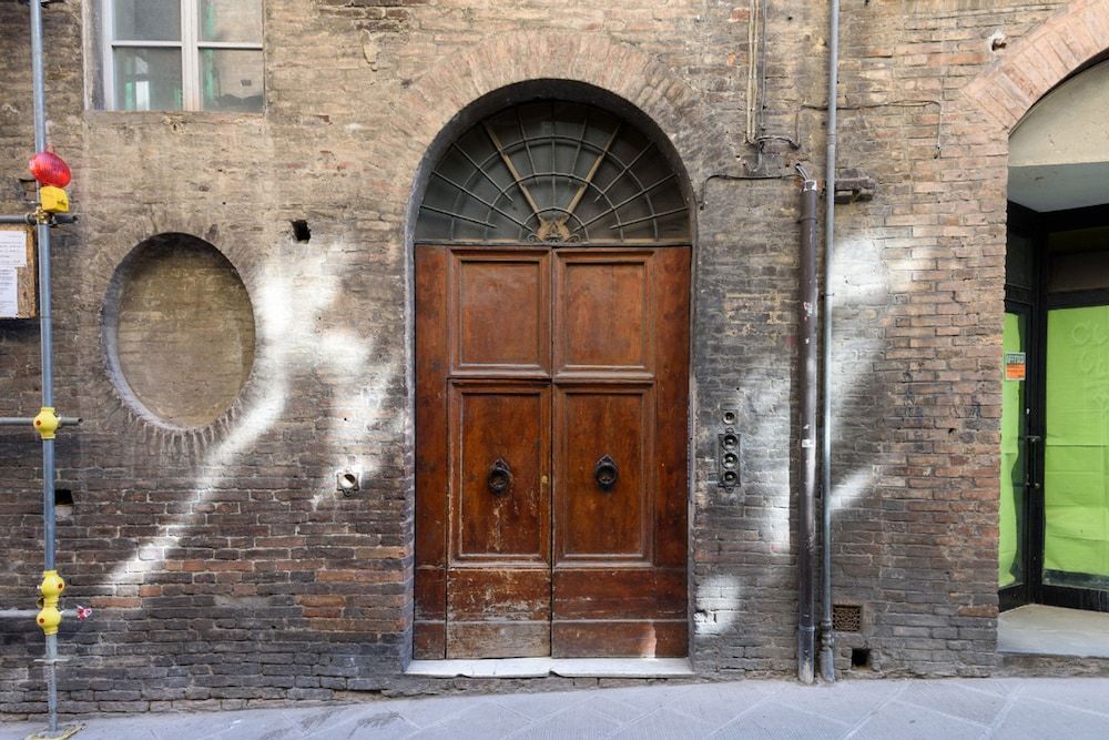 Piazza Paradiso Accommodation