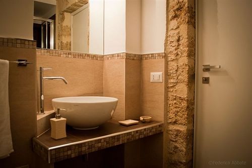 B&B Carella