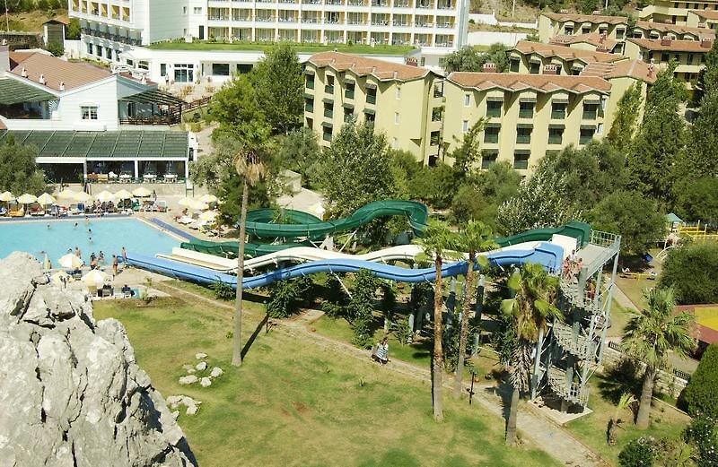 Mc Beach Resort Hotel