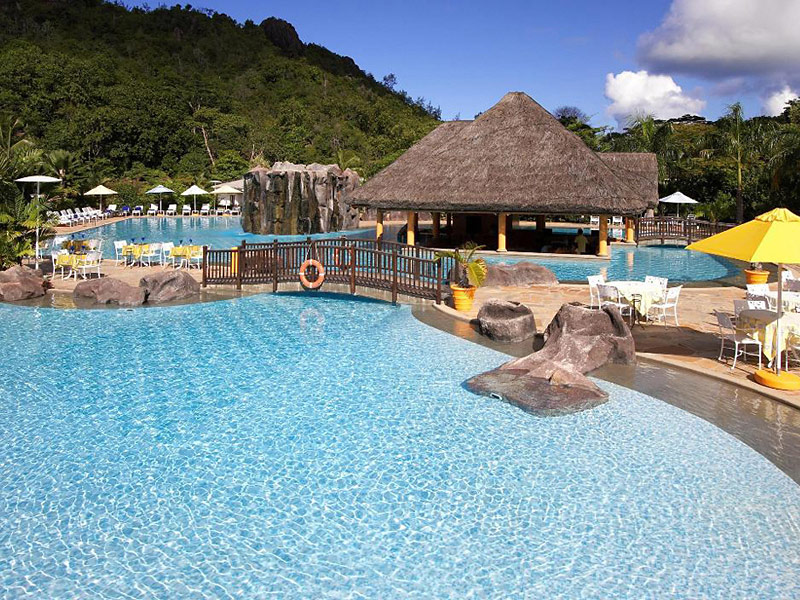 Le Domaine de La Réserve Hotel