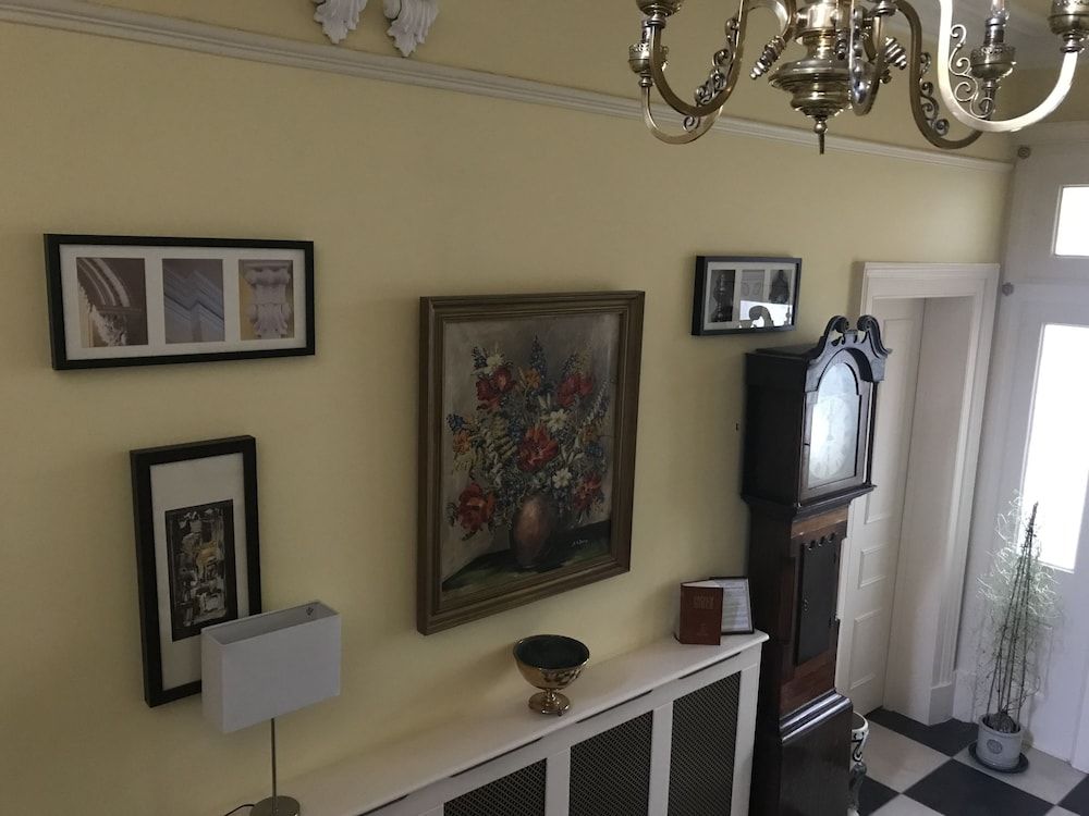 17 Burgate B&B