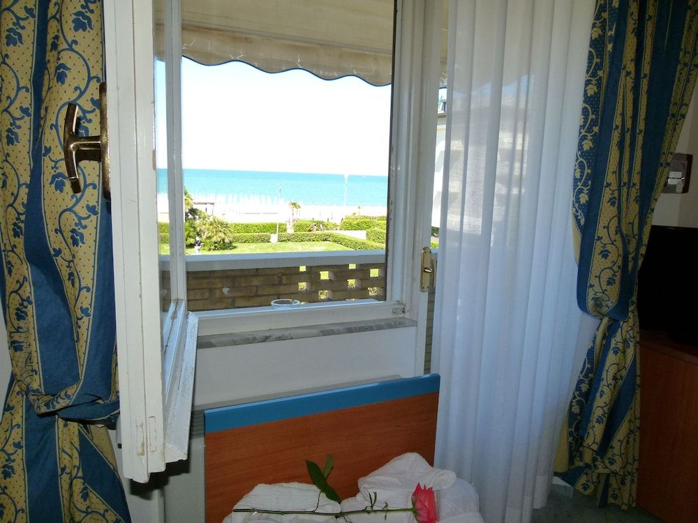 Hotel Paradise