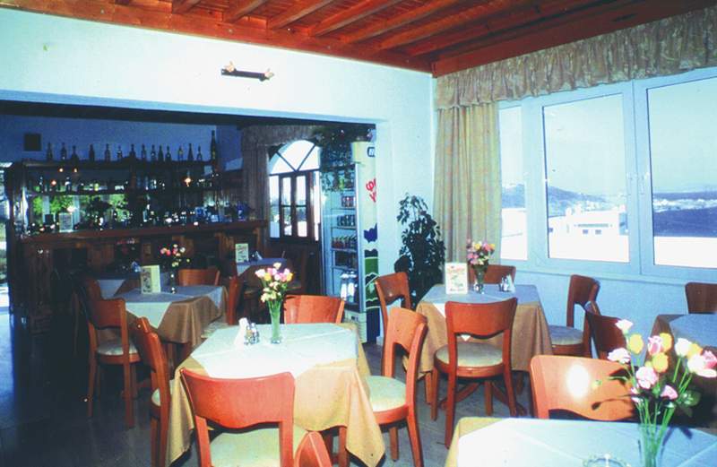 Damianos Hotel