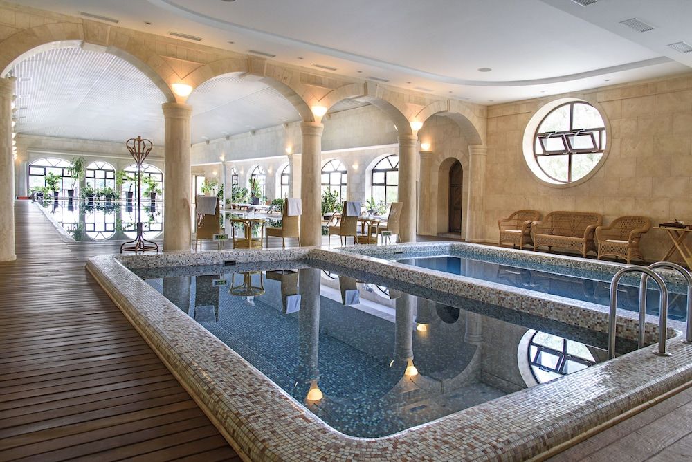Health Resort Chateau Spas