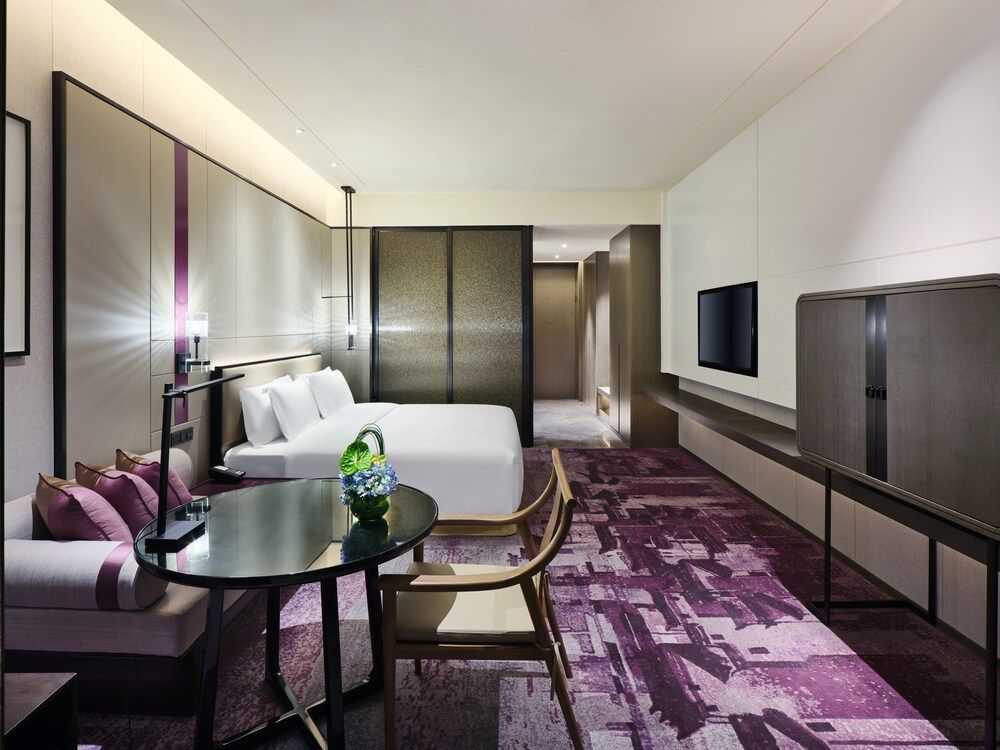 Crowne Plaza Wuxi Lake View