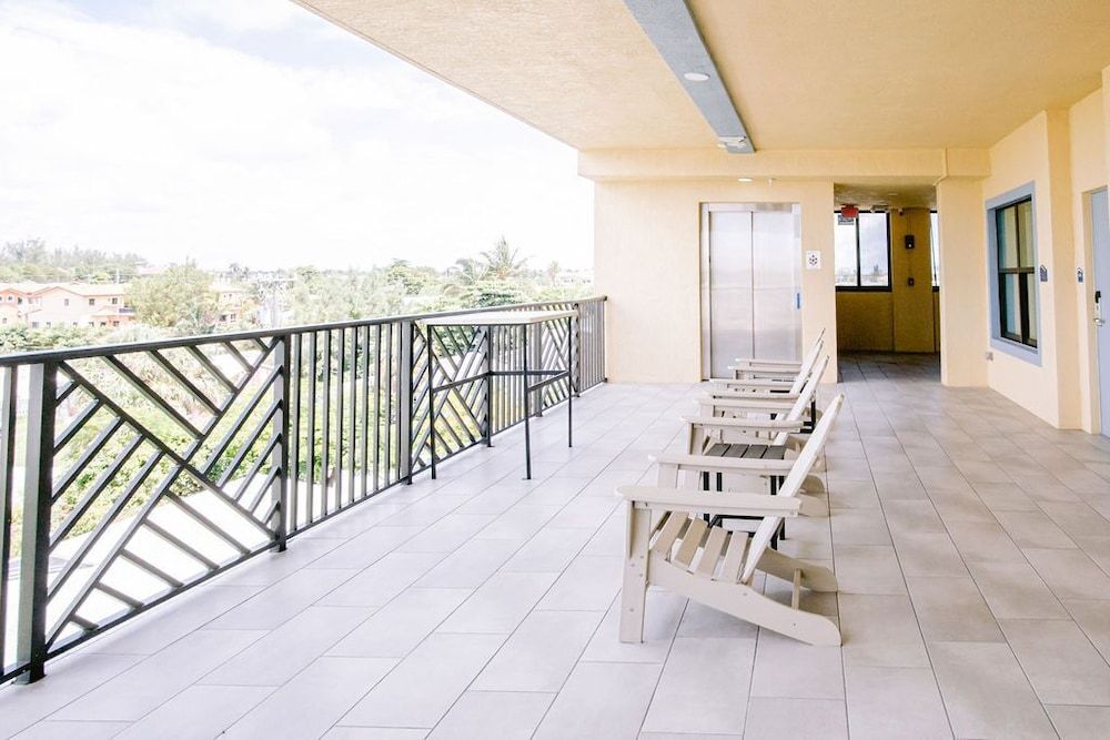 Vistalmar Beach Resort