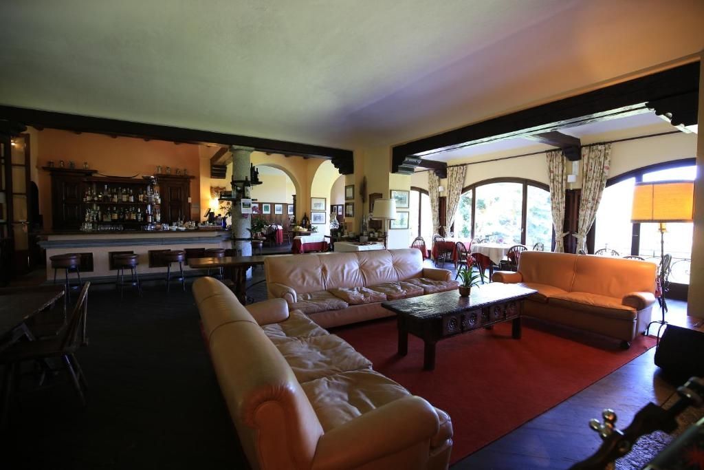 The Golf Club Guest House