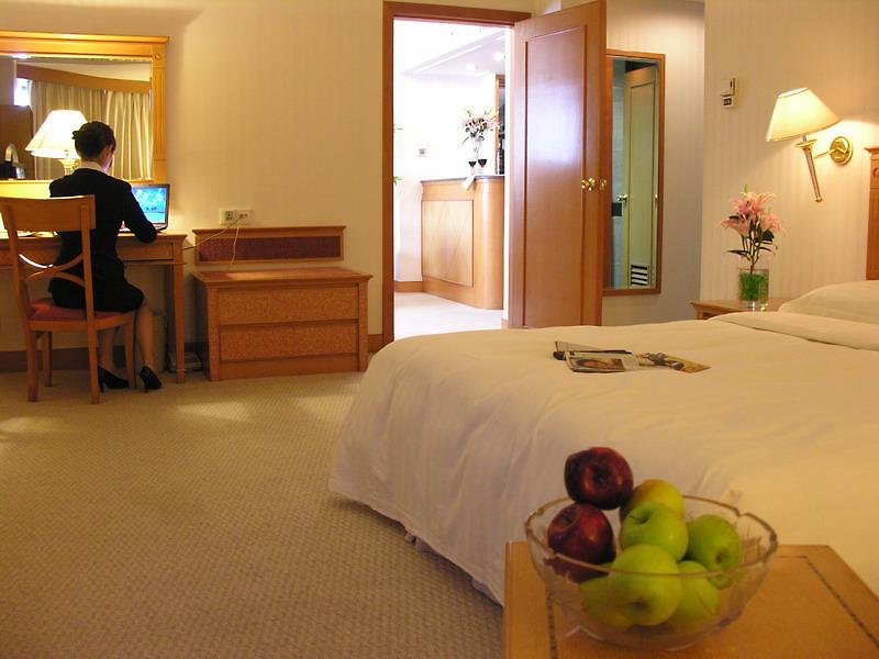 Holiday Inn Hefei Gujing Holiday Hotel