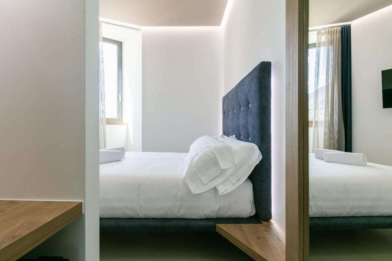 Domus Cavour Rooms&suites