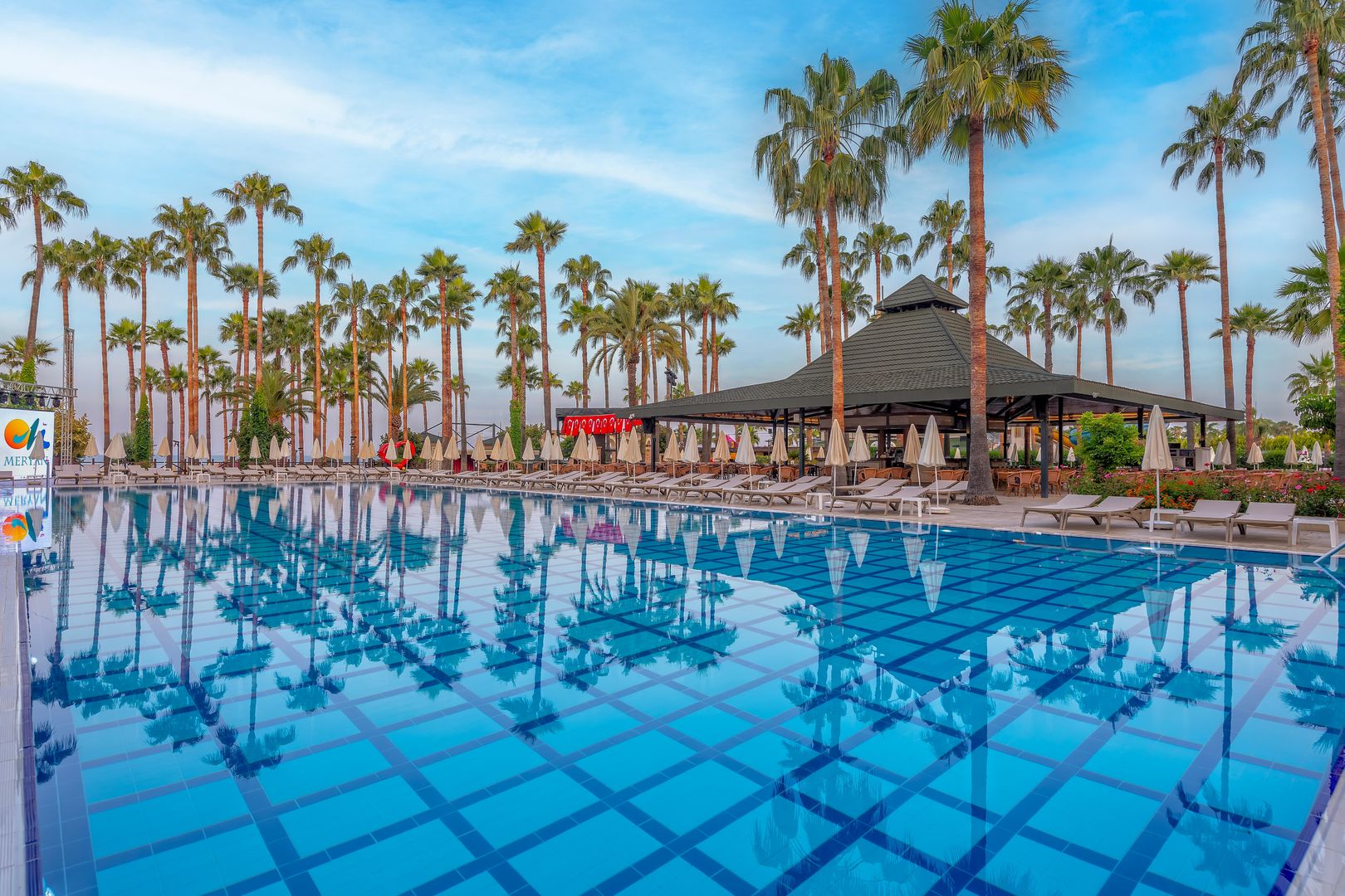 Meryan Hotel
