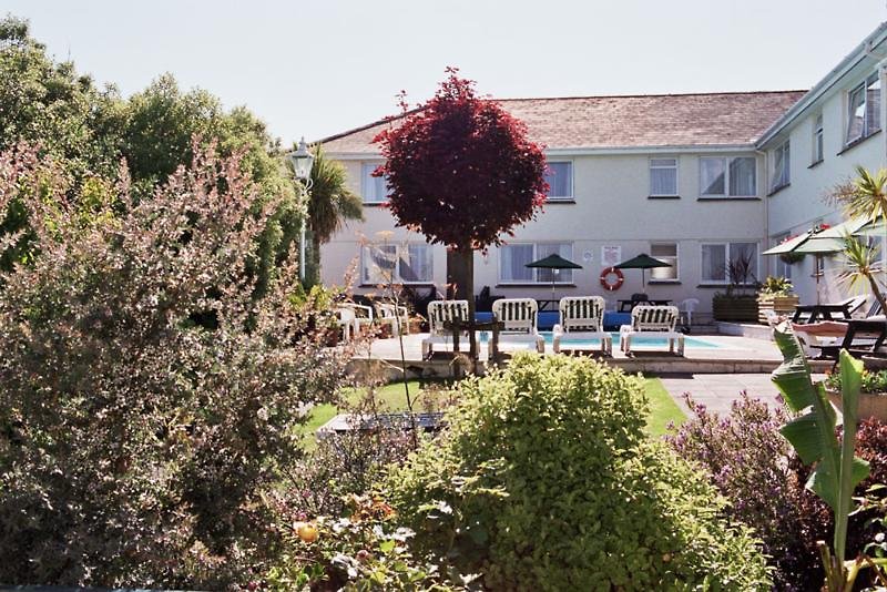Uplands Apartments