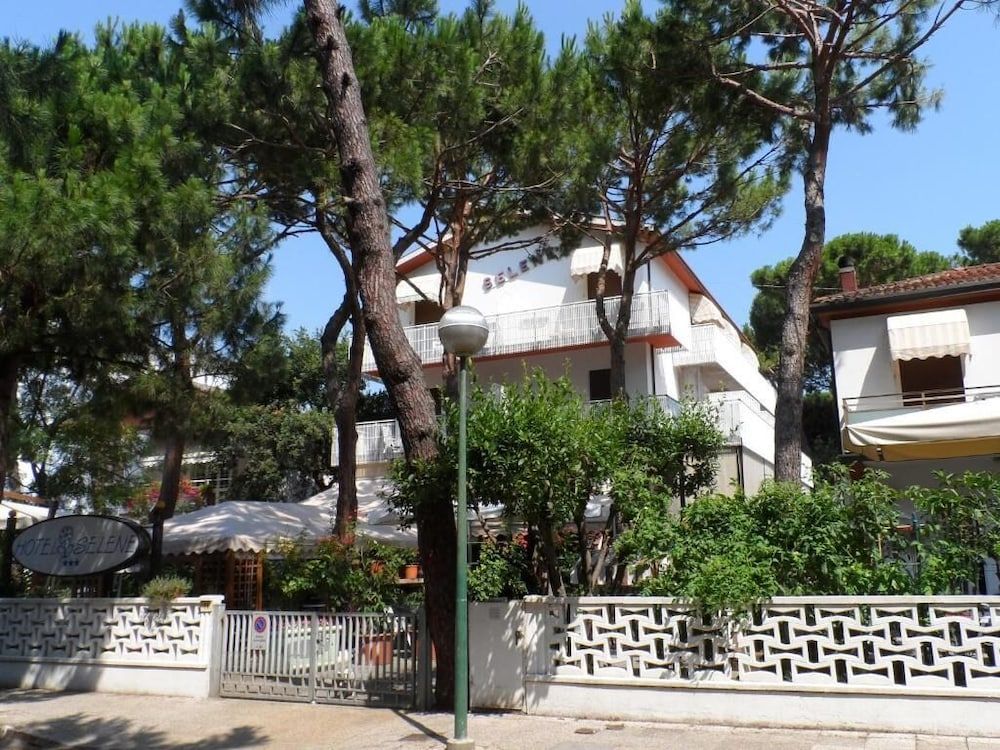Hotel Selene