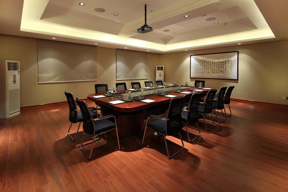 Yingbin Hotel