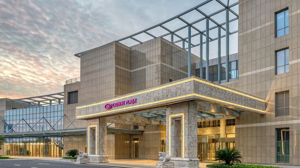 Crowne Plaza Beihai Silver Beach