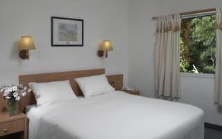 Kfar Giladi Hotel