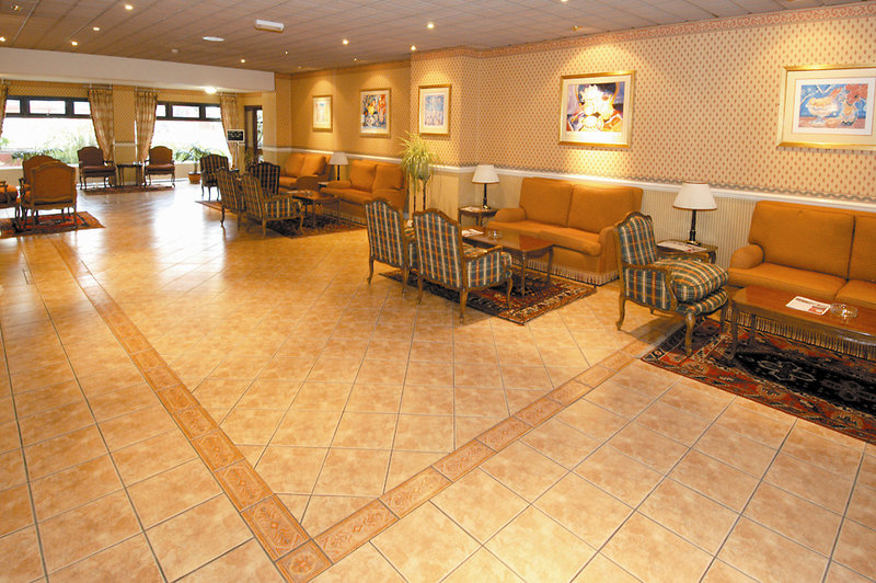 Apollo Hotel
