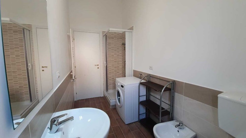 B&B Enselude