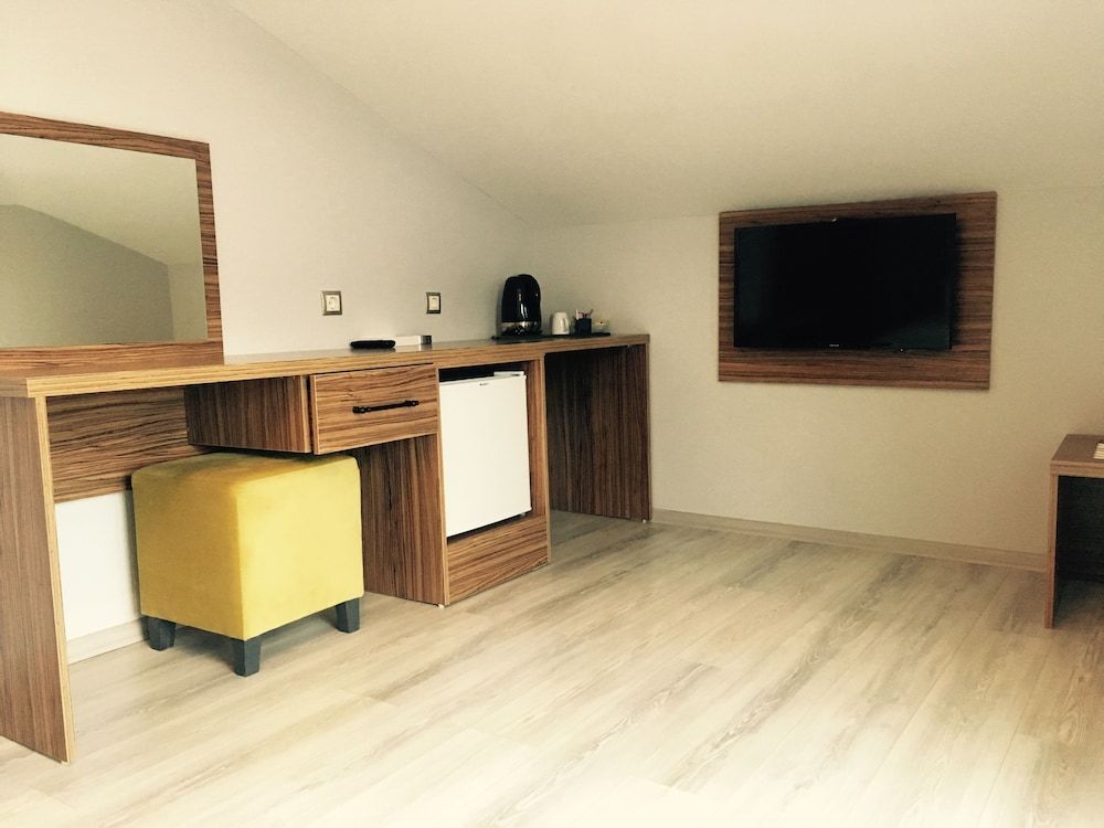 61 Park Otel