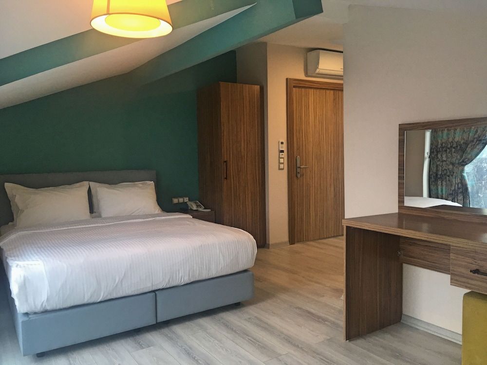 61 Park Otel