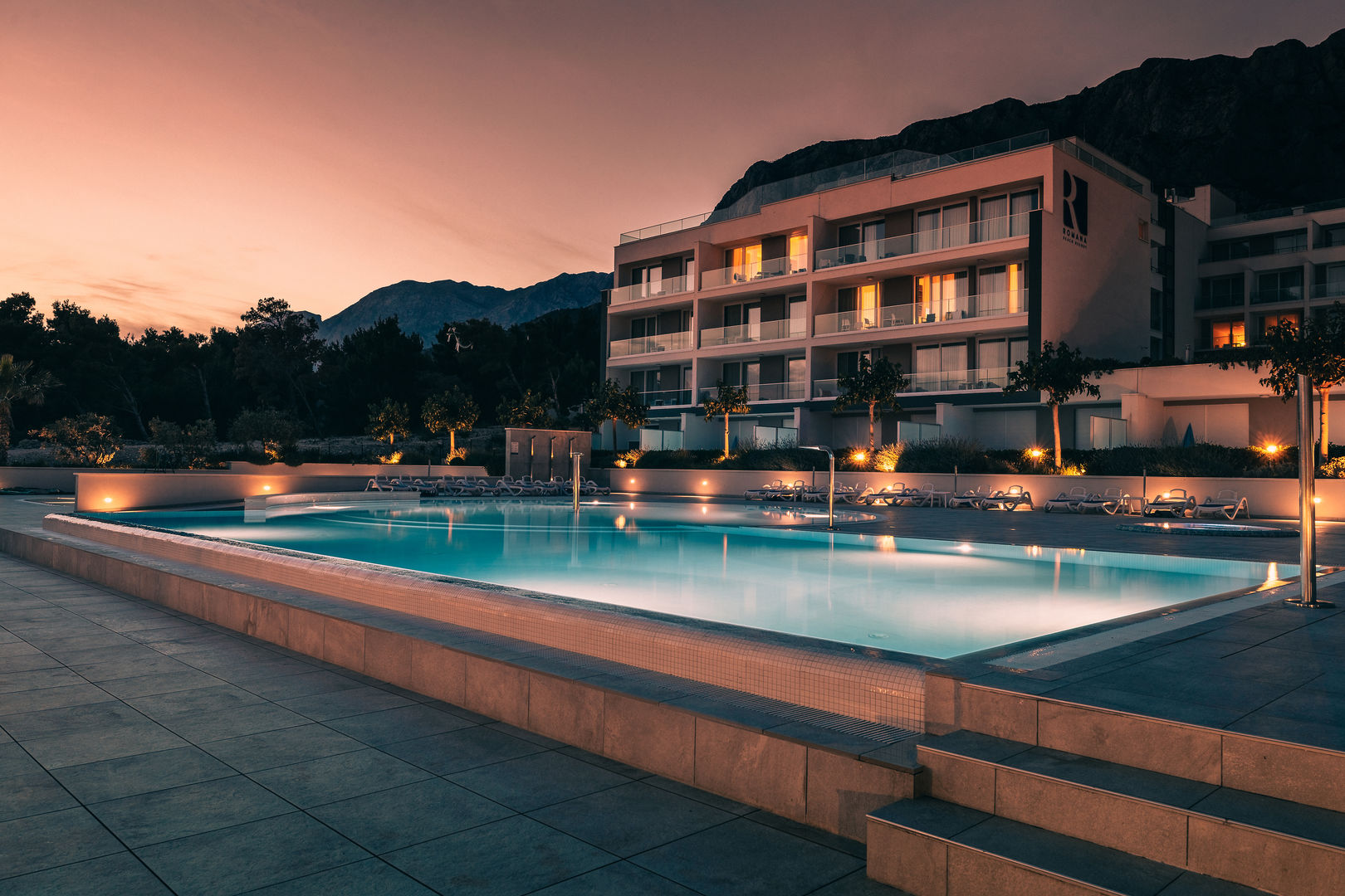 Romana Beach Apartments