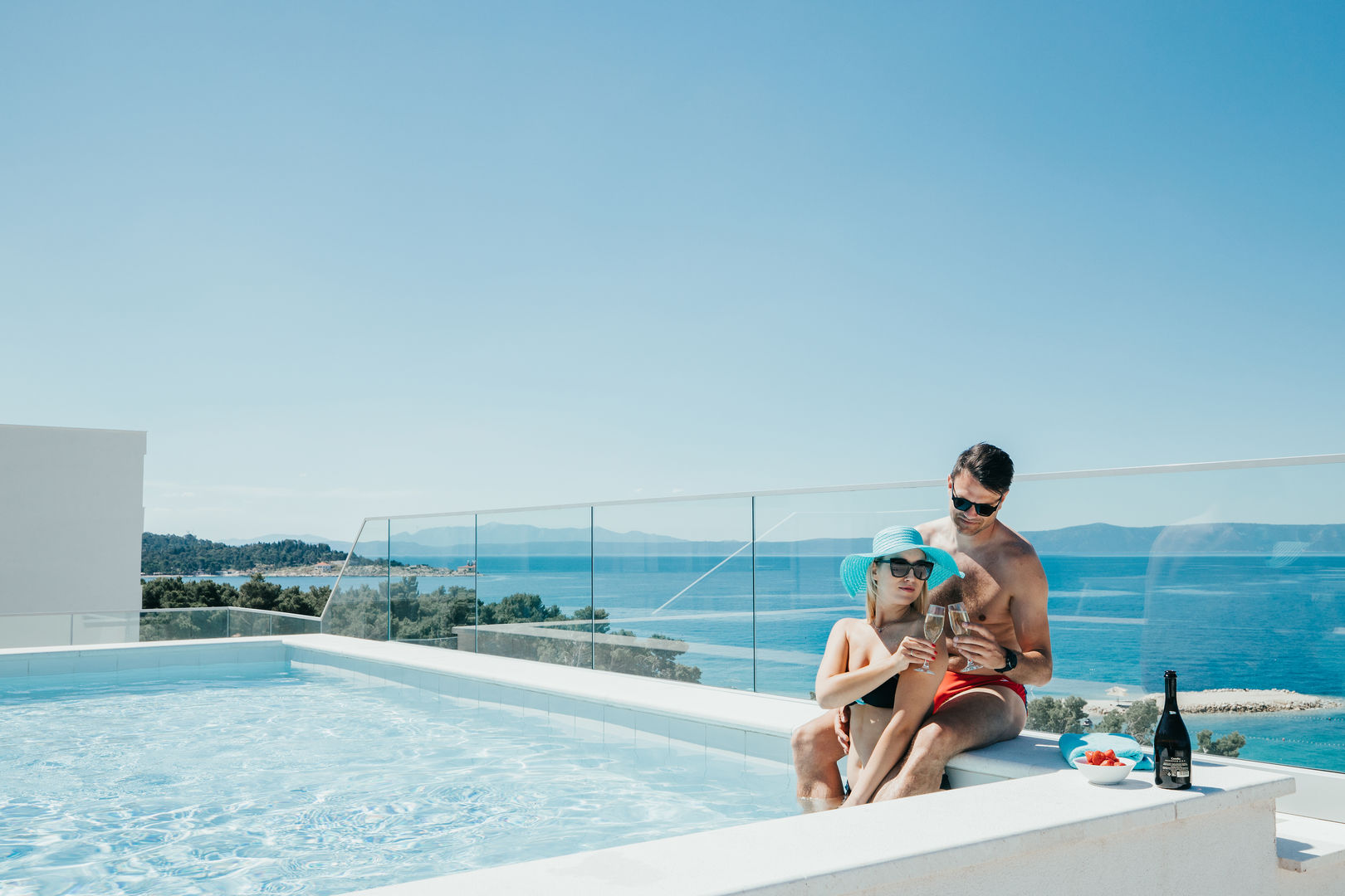 Romana Beach Apartments