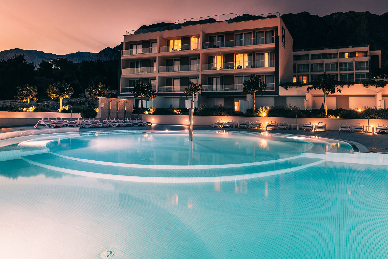 Romana Beach Apartments