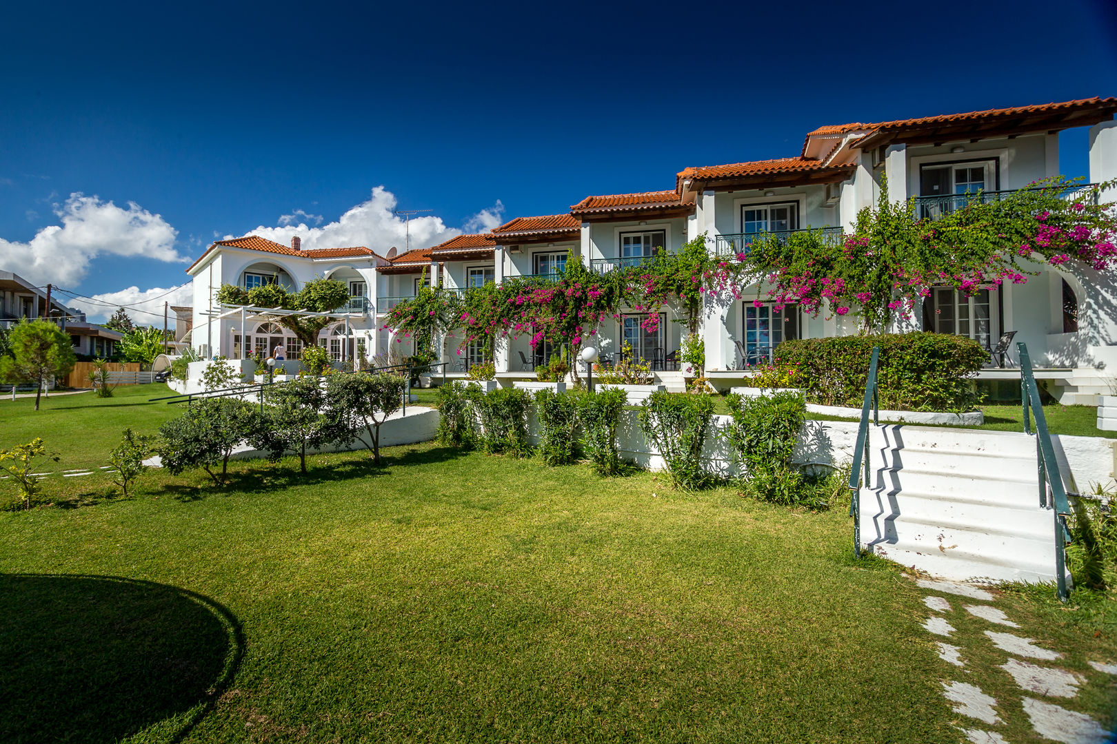 Paradise Hotel