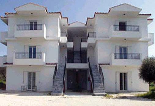 Nautilus Studios & Apartments