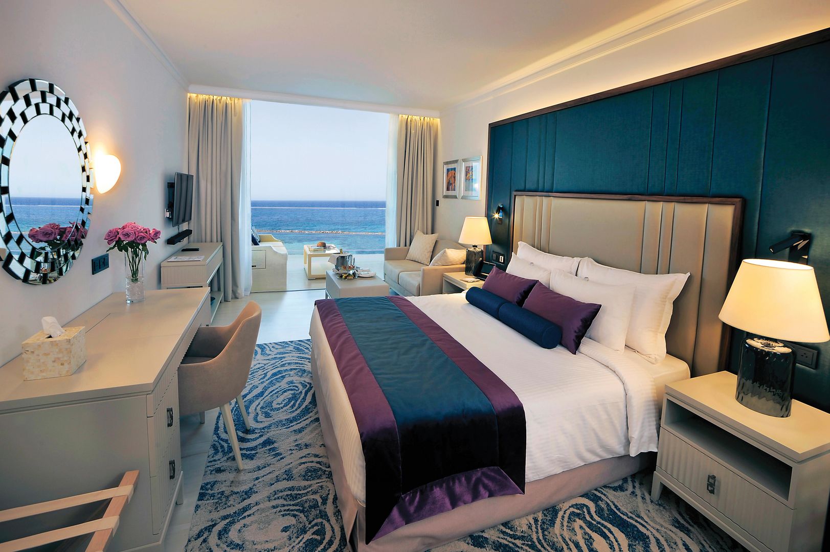 Amavi MadeForTwo Hotels