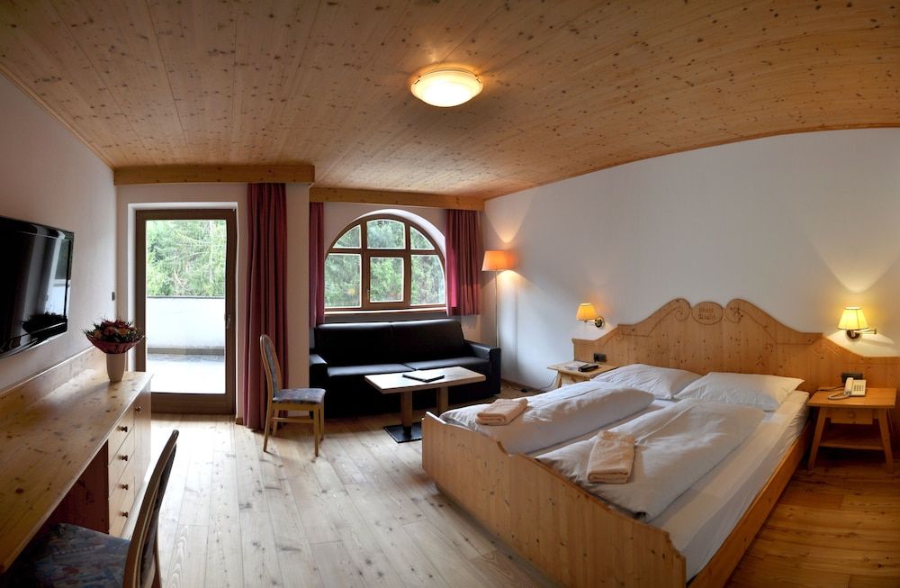Hotel Piné