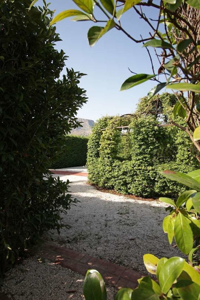 Homi Country Retreat