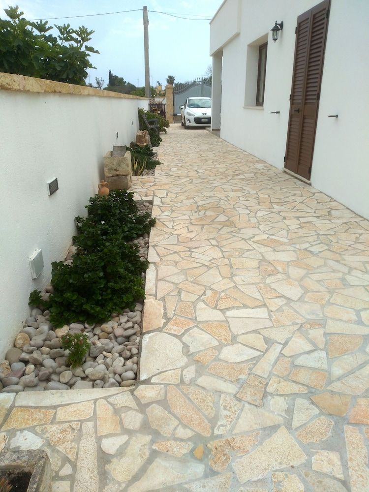 Xenios Torre Suda B&B