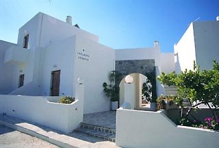 Cyclades Hotel & Studios