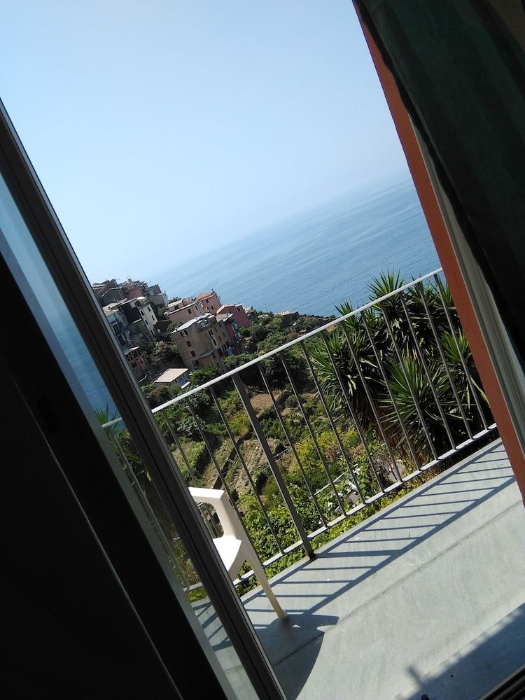 Sole Terra Mare