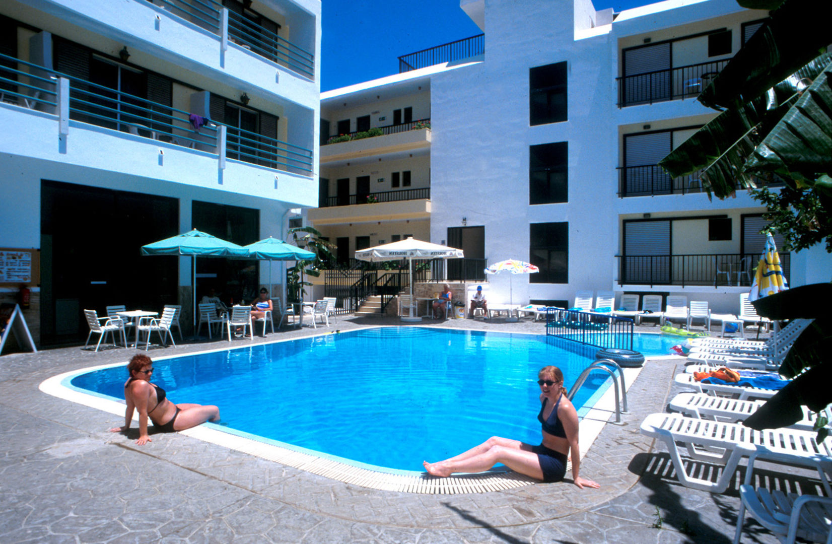 Poseidon Hotel and Apartments