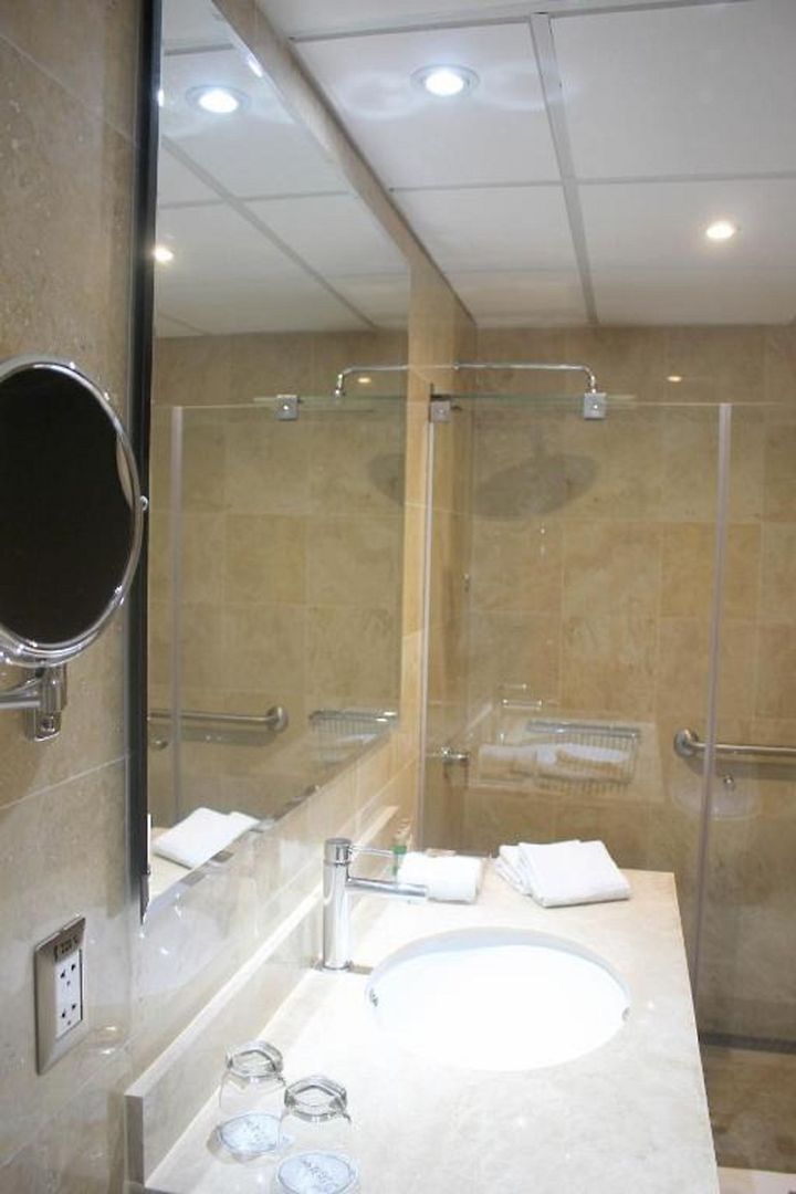 Sol de Oro Hotel & Suites